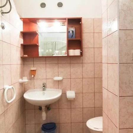 Nina Apartman