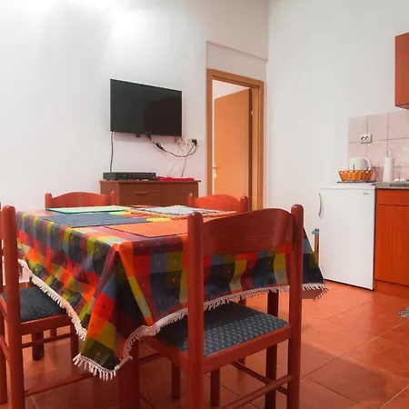 Nina Apartman *