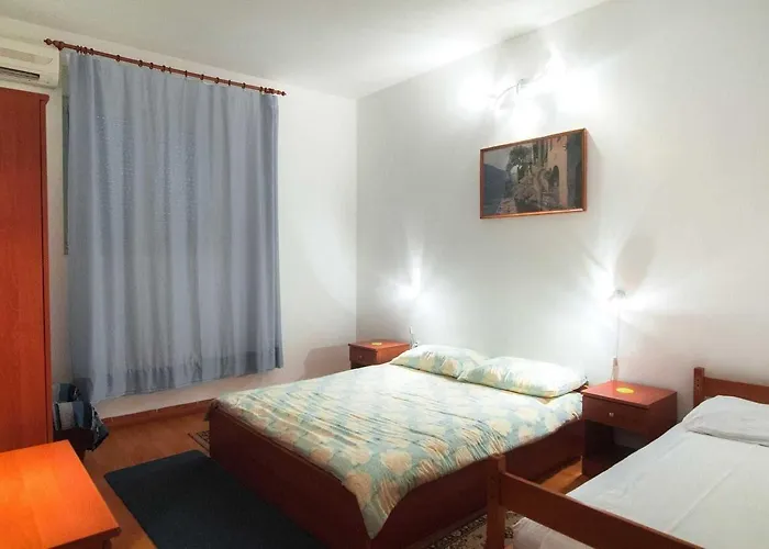 Nina Apartment *