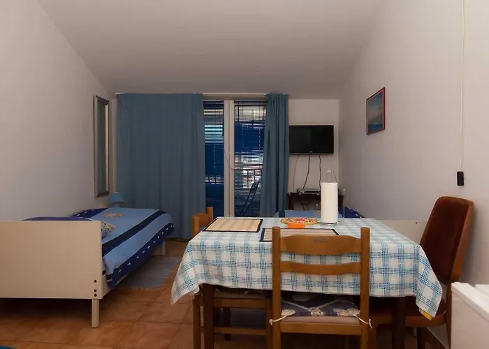 Apartment Nina *